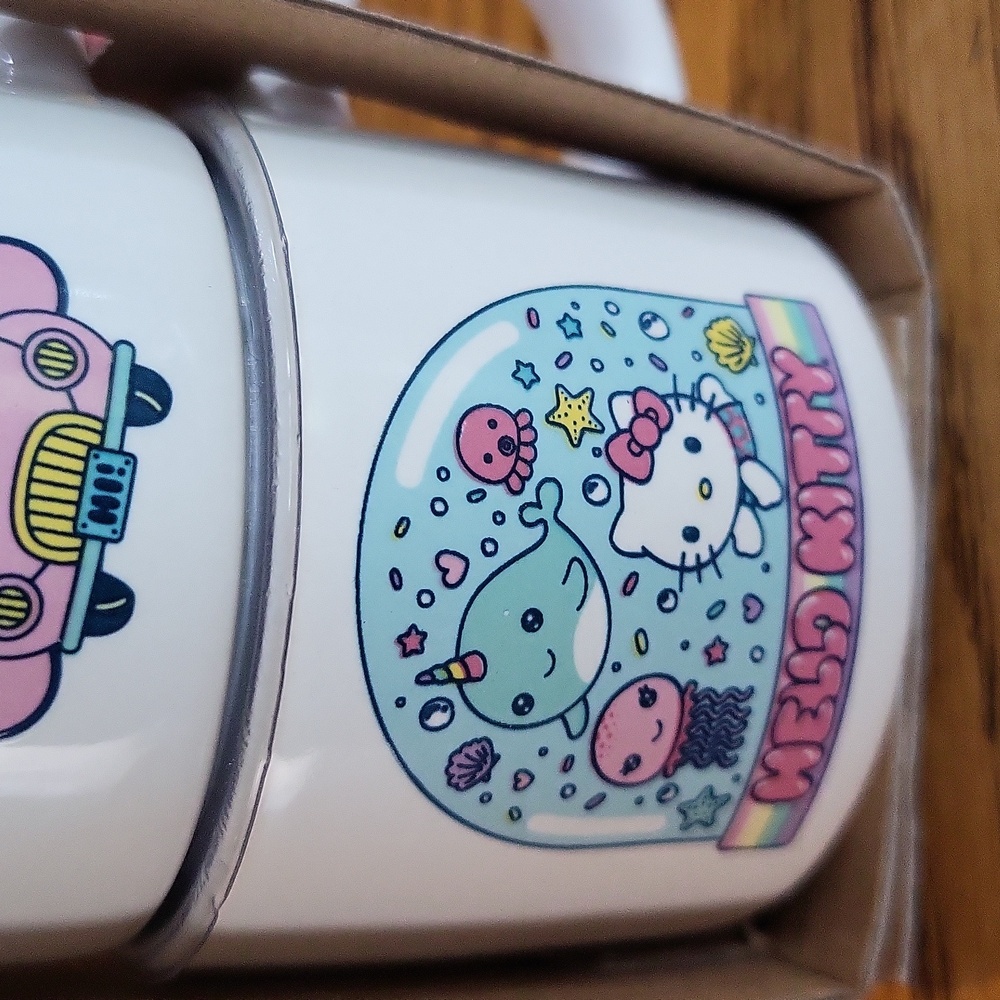 Hello Kitty Stackable Mini Mug Set - Picture 8 of 9